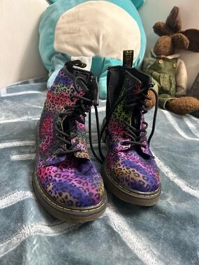 Marc Jacobs Kids Rainbow Leopard Print Lace-Up Boots